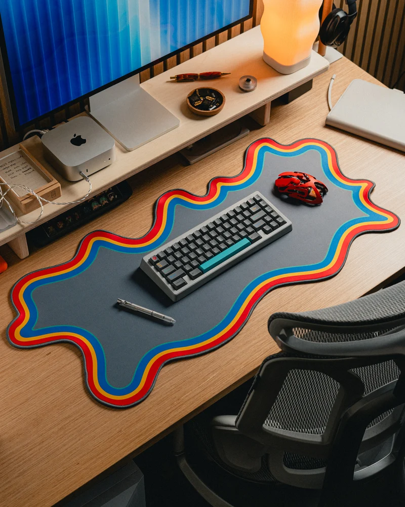 Dualshot Substance Deskpad
