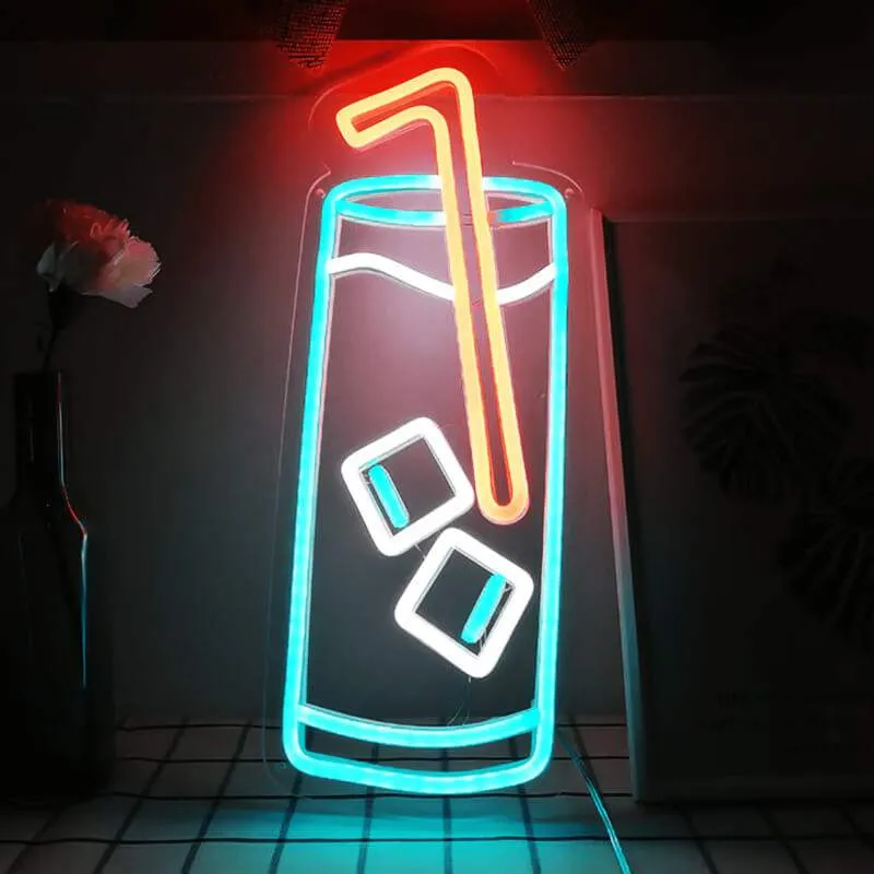 Cocktailglas Neon LED Schild – USB, dimmbar | Bar Theke Deko